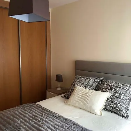 Casas Lr